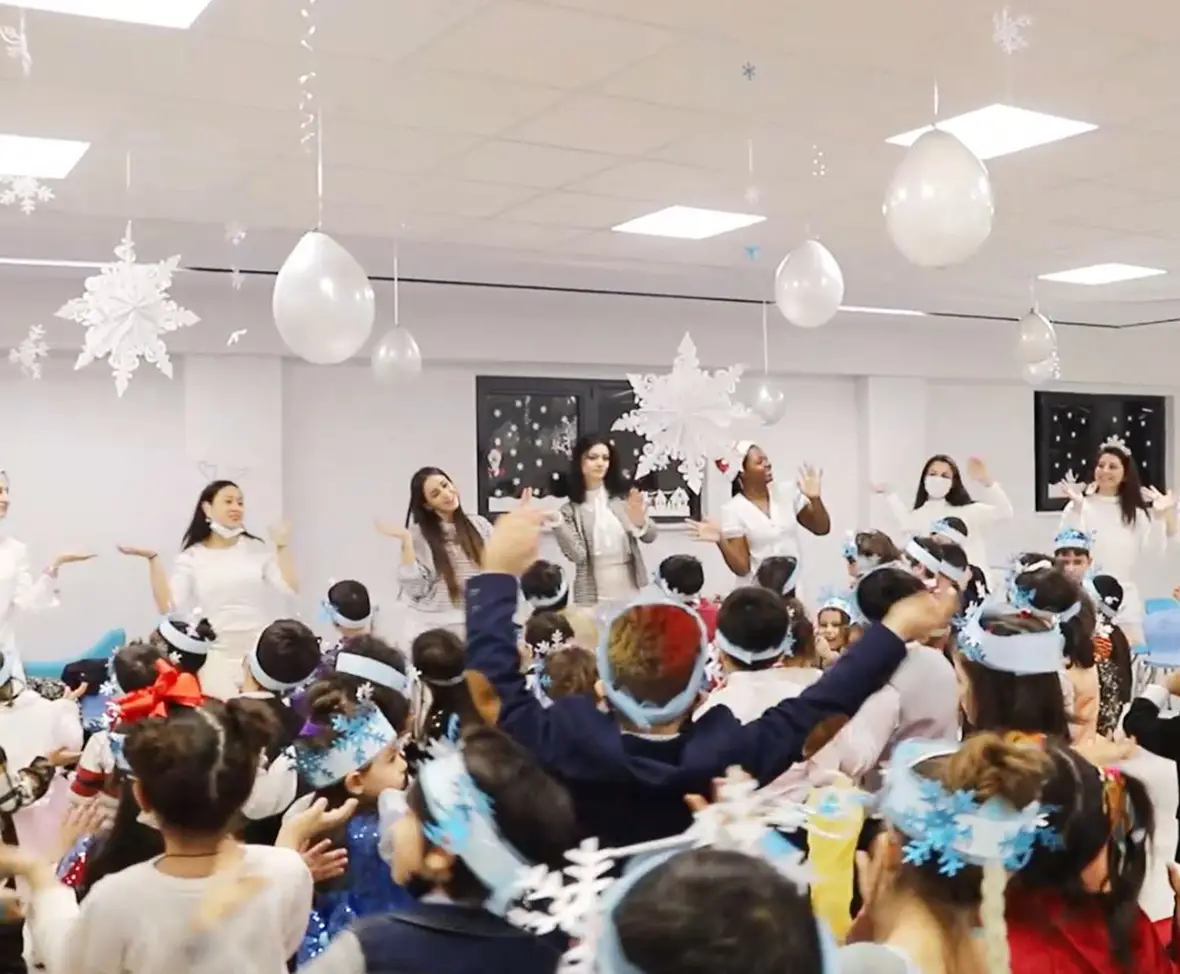 Bir Yaş Büyüdüm Partisi